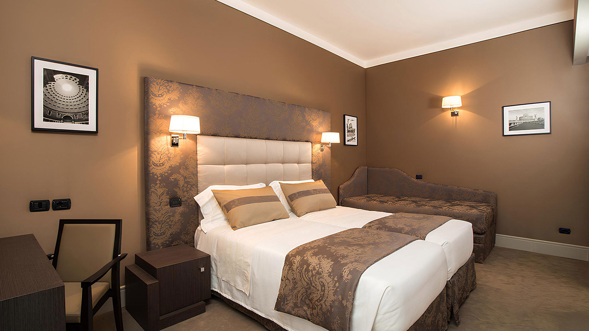 Prestige room (1 to 3 guests) 1