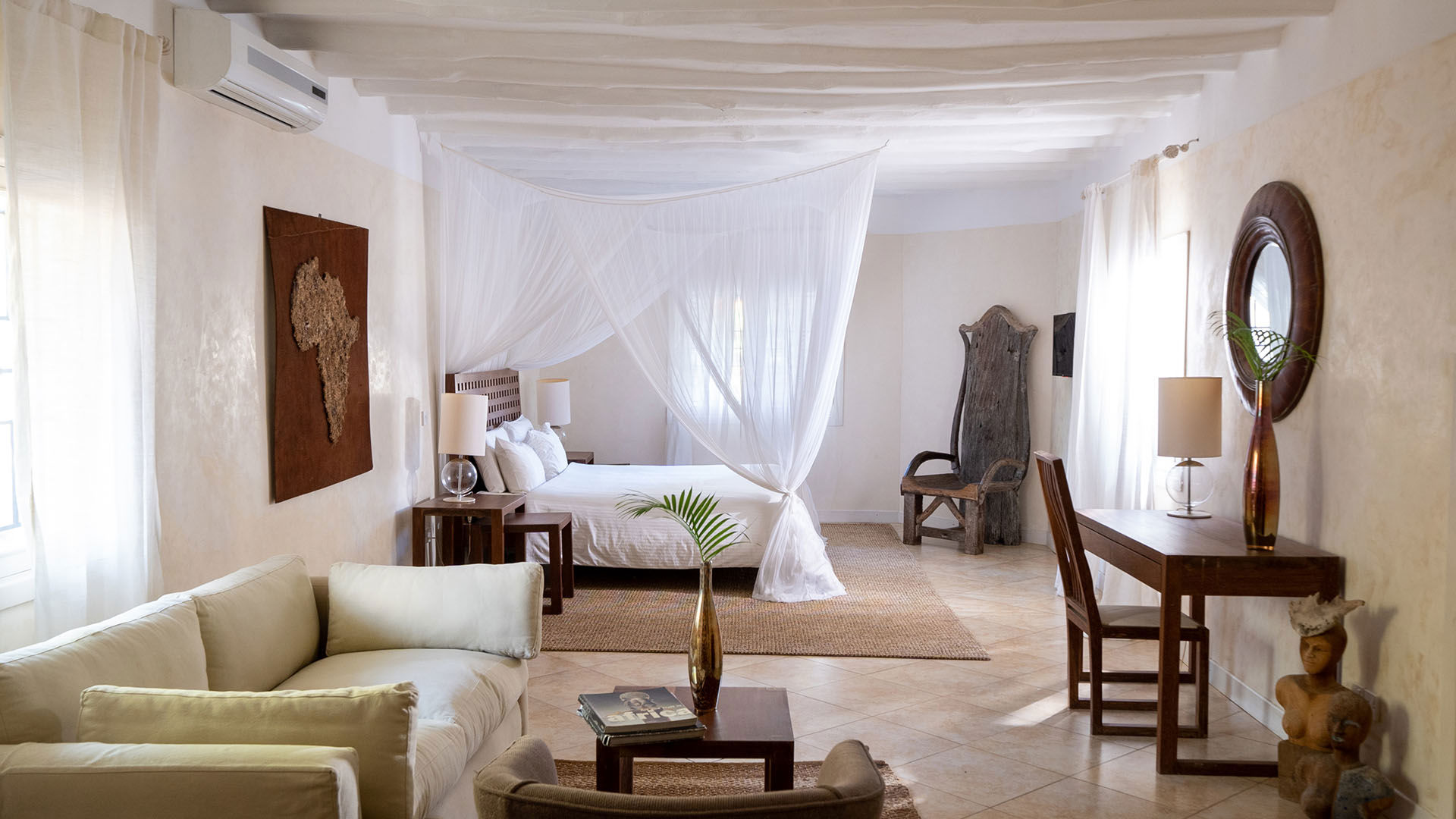 Rooms & Suites 1