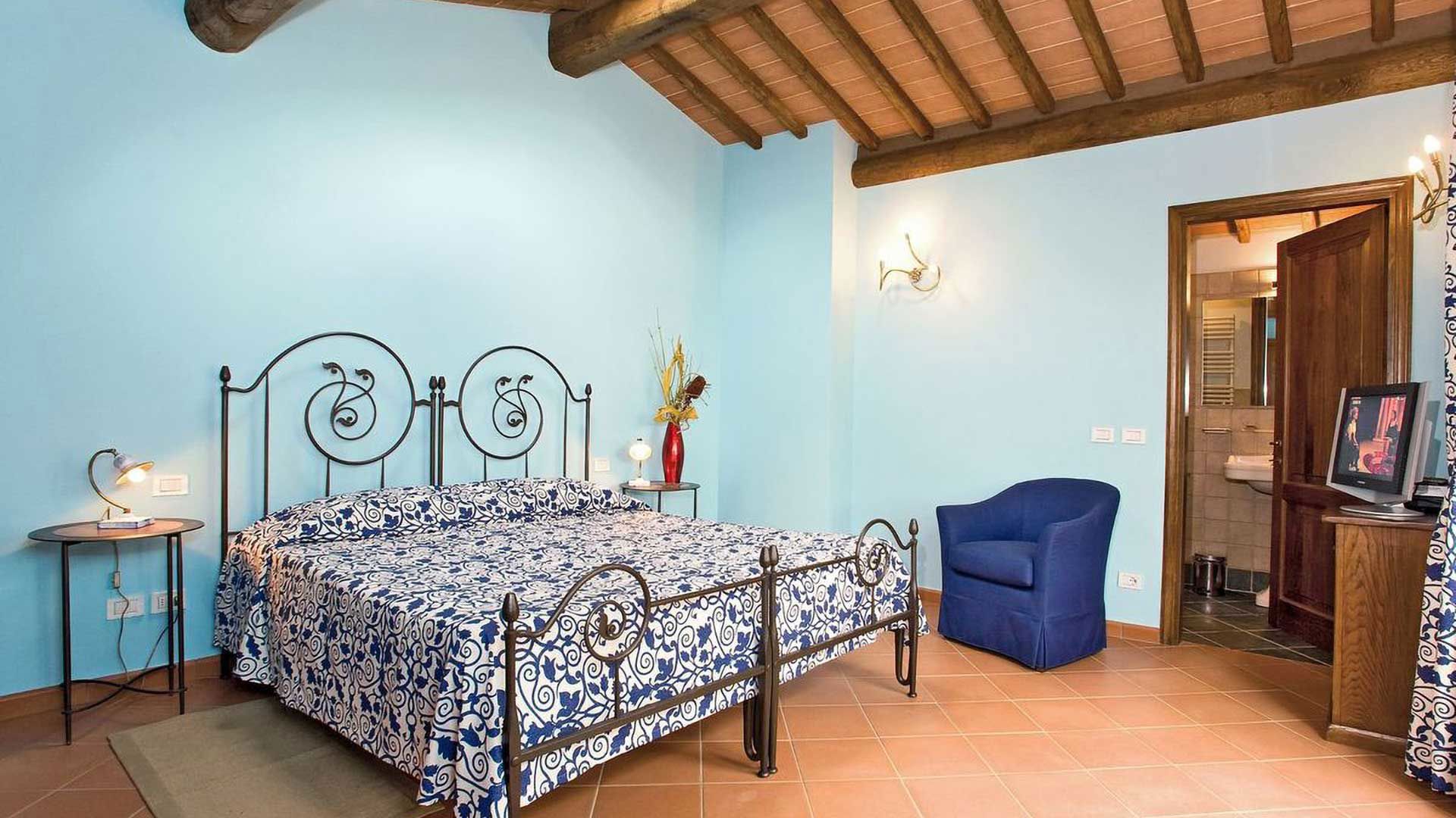 Camera Matrimoniale 4