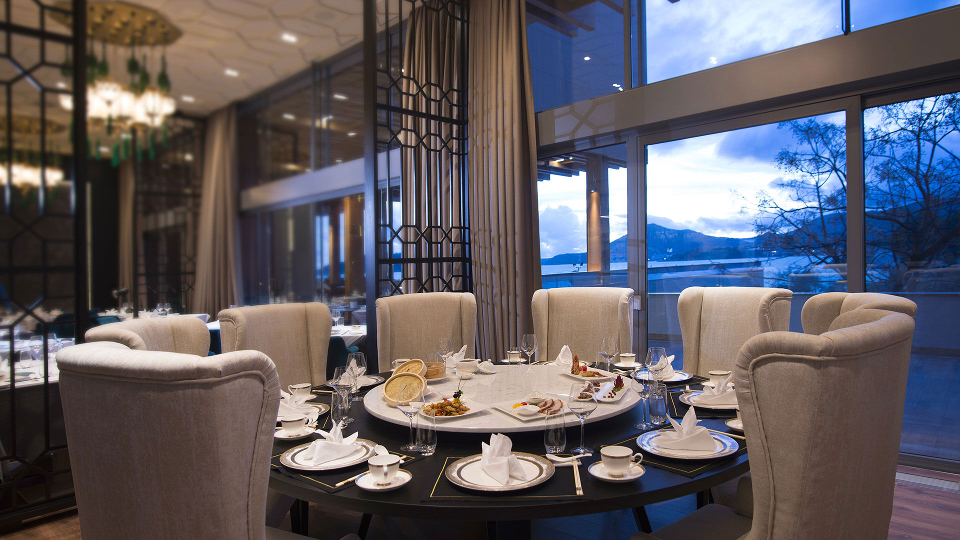 A taste of the East 1