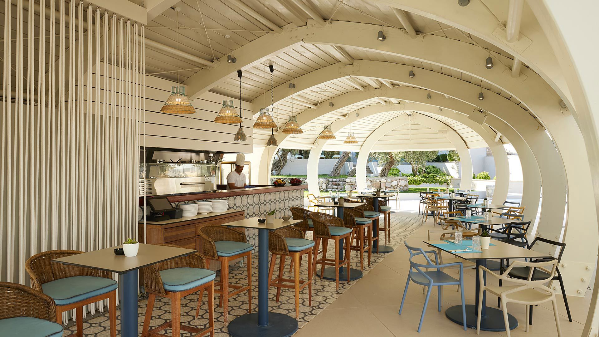 Barka Restaurant & Bar 1