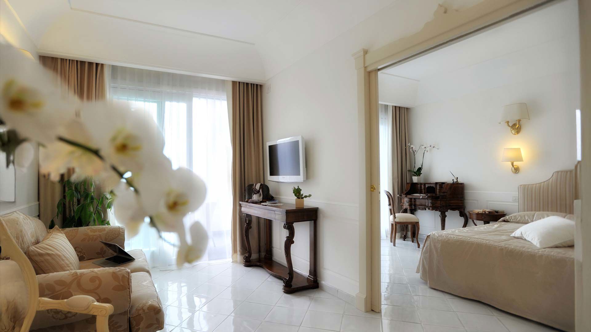 Suite 1