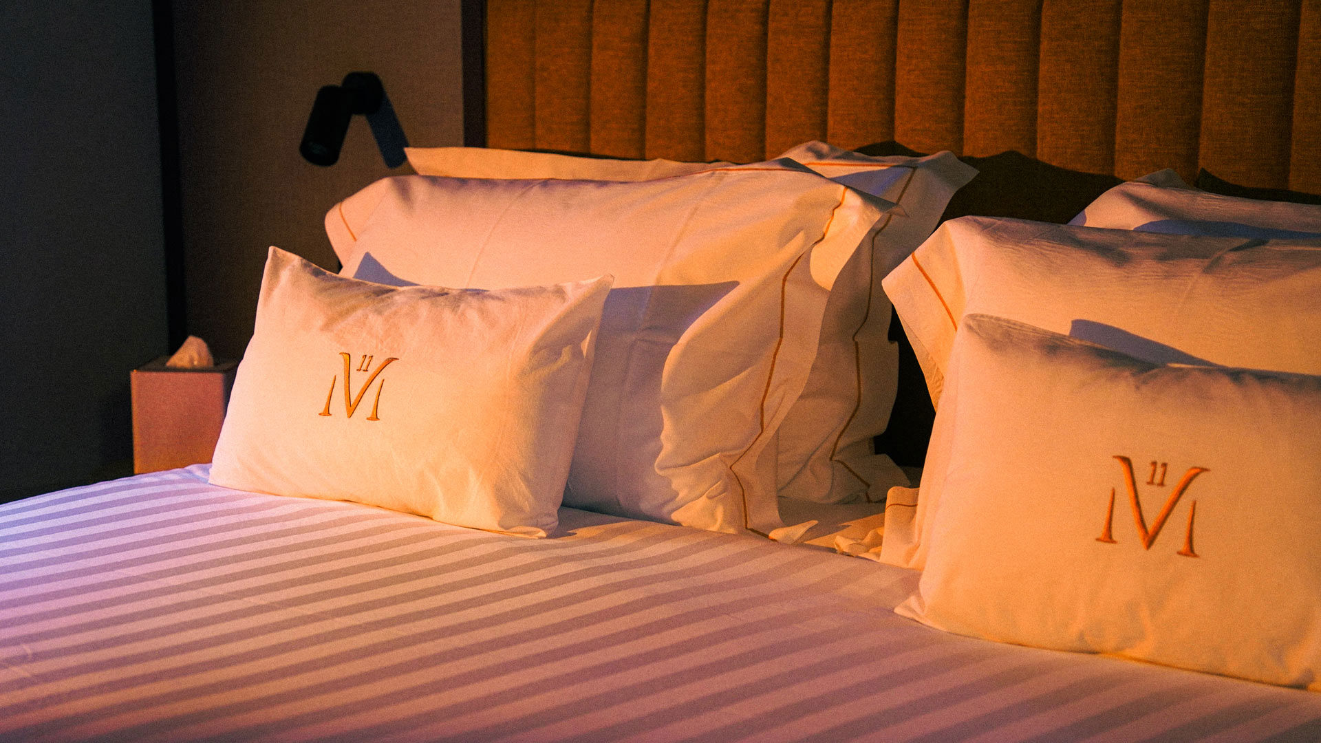 Rooftop Lake View Terrace Suite  1