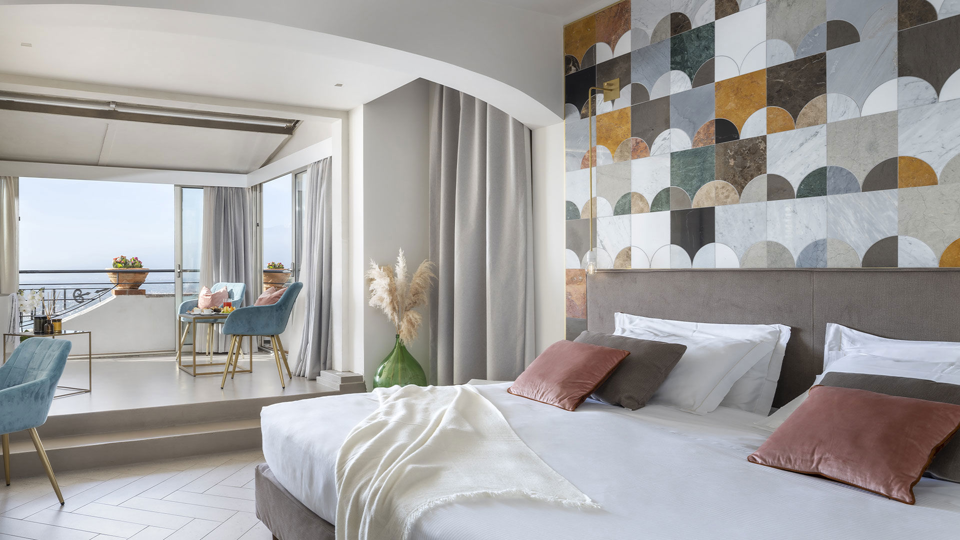 Suite with Sea View 1