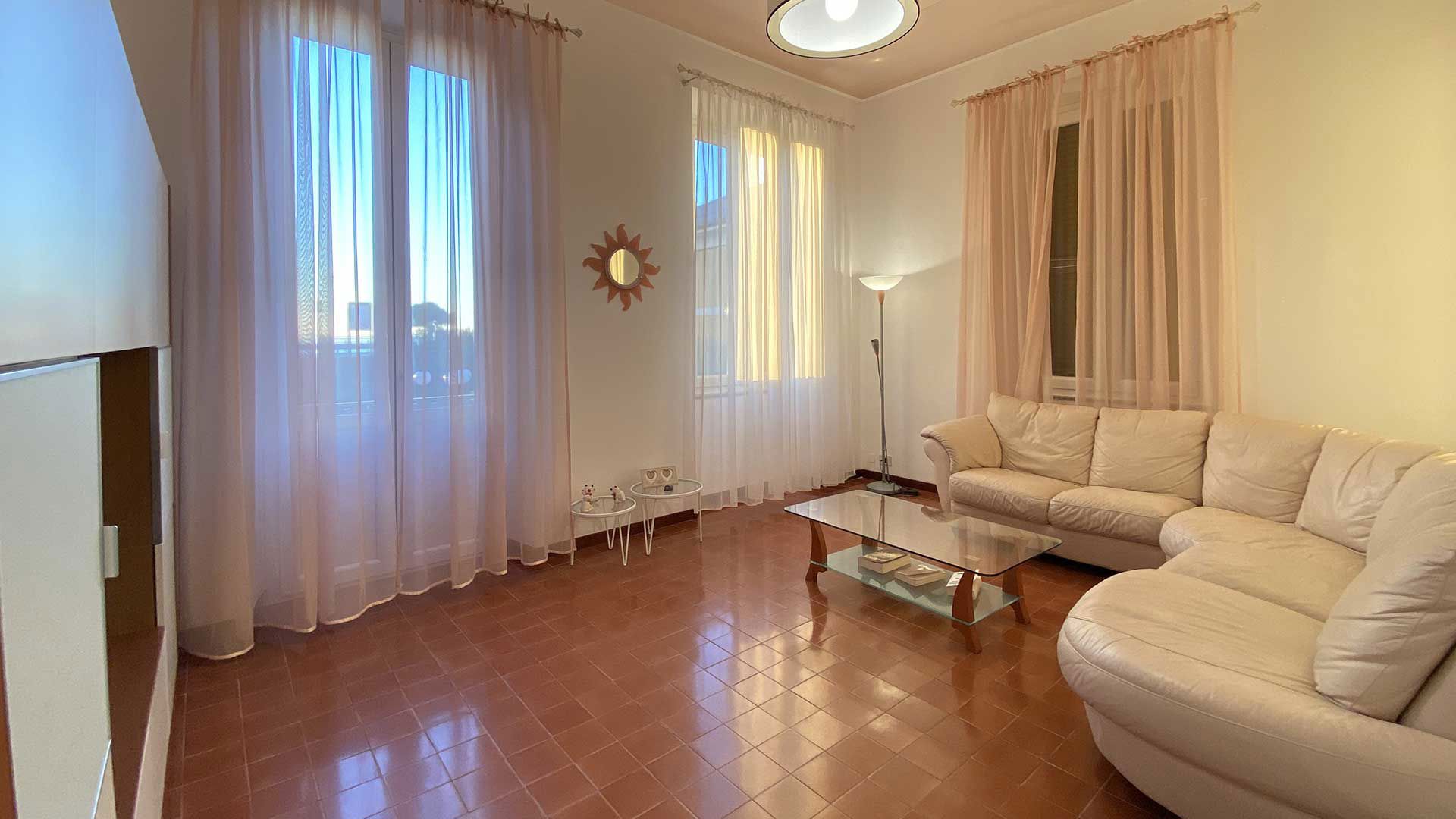 Appartamento con Terrazza 4