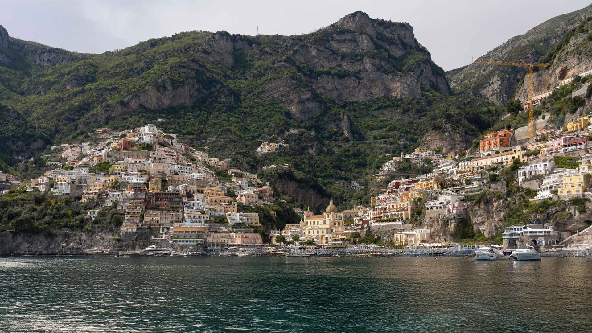 positano italy