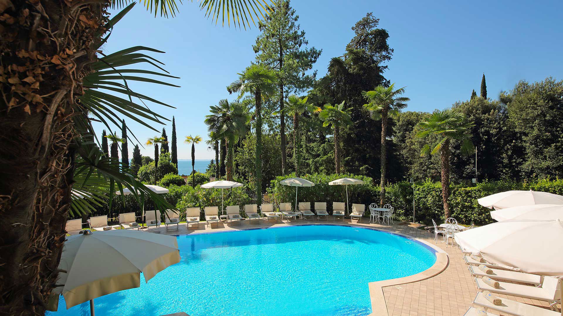 Swimming pool 1