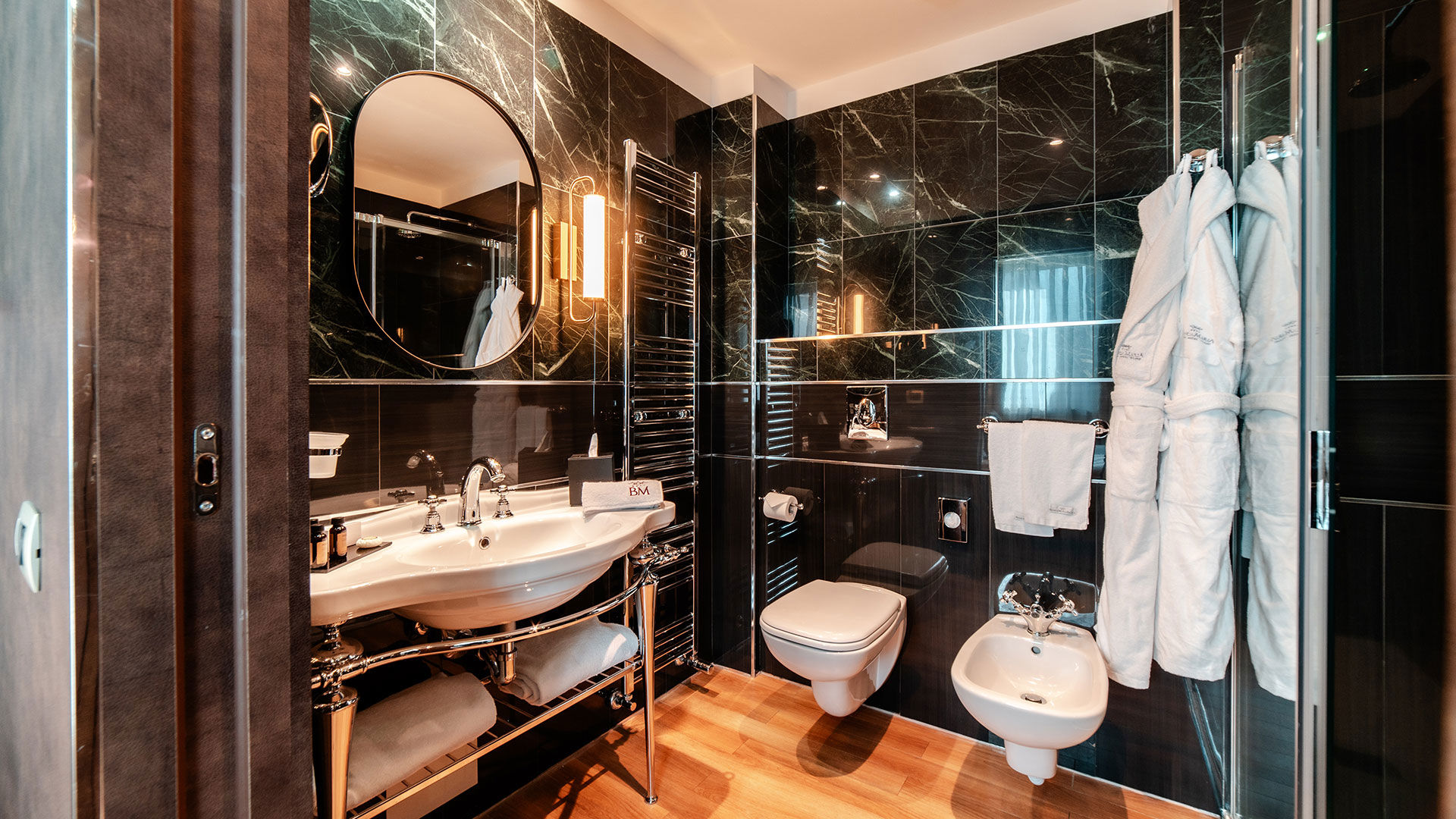 Exclusive Rooms - 2 beds 5