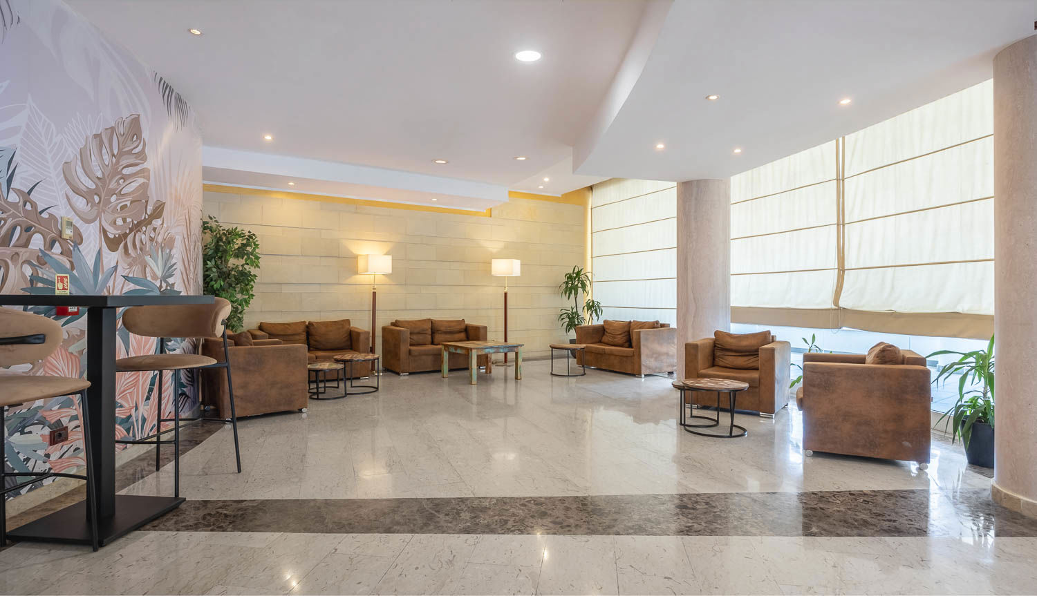 Hotel 2