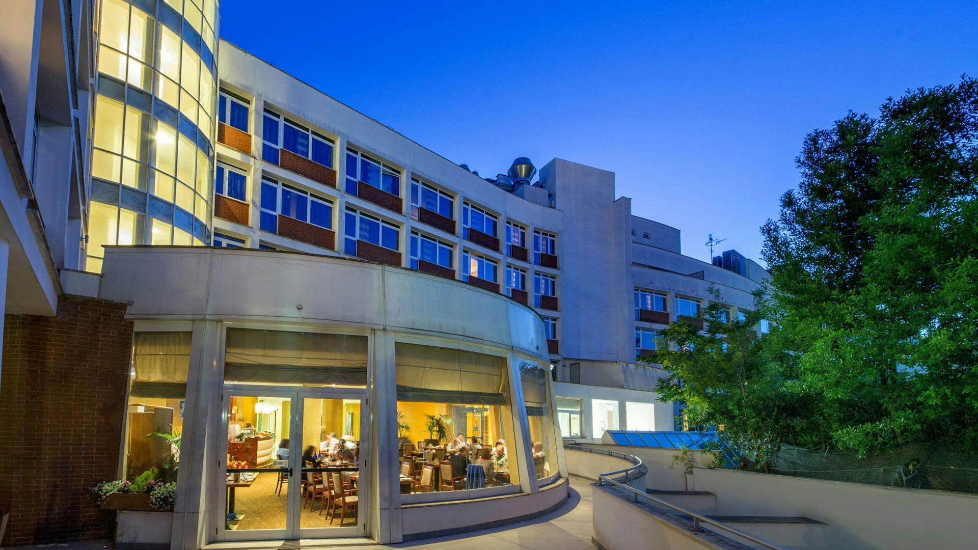 Hotel 1