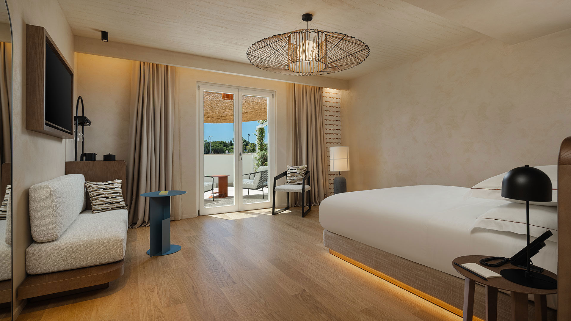 Panoramic Room with Terrace 1