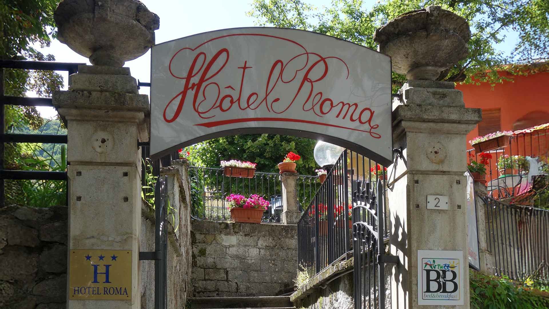 Un secolo prima, lo stesso albergo 1