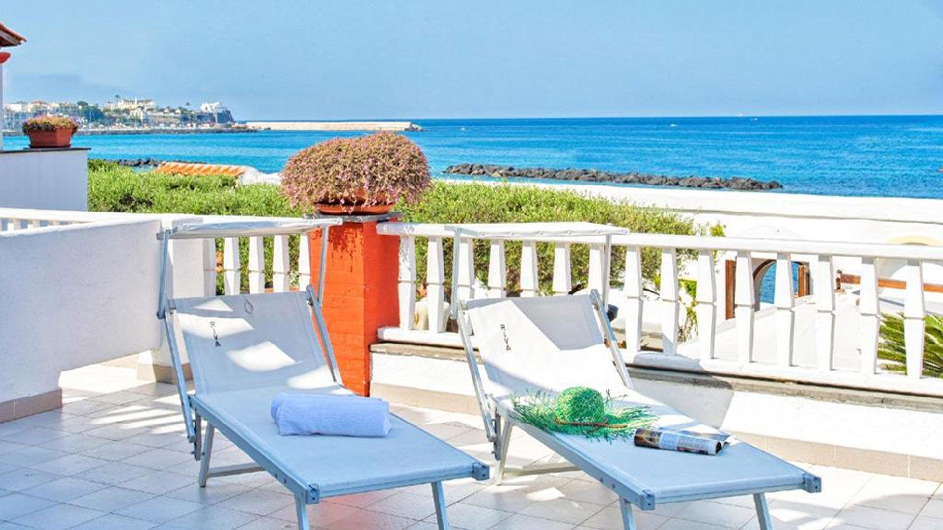 Hotel La Scogliera 6