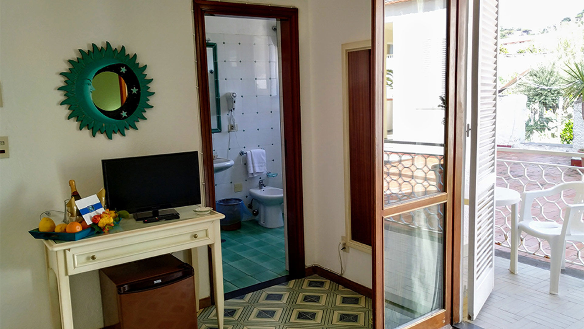 Standard Quadruple Room 4