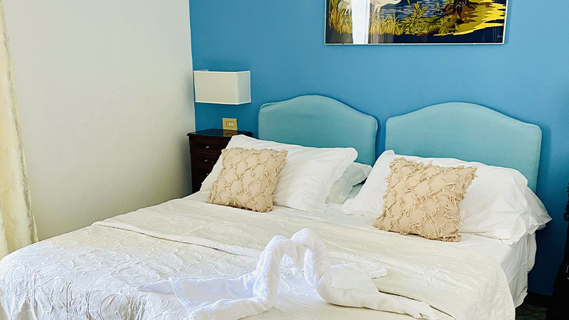 Triple Room with Sea View 1
