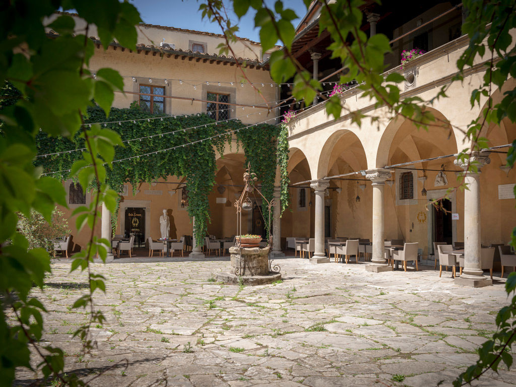 Meetings & Events 12