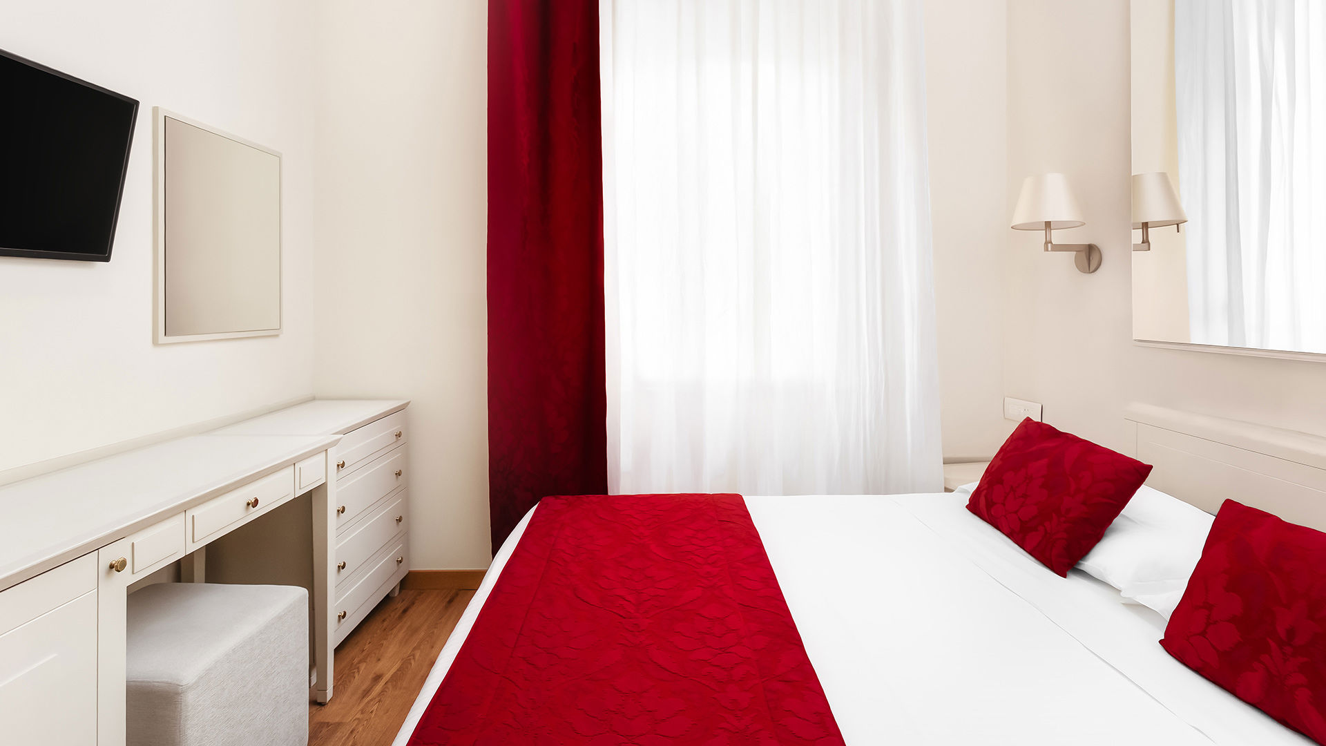 Classic Single Room 1
