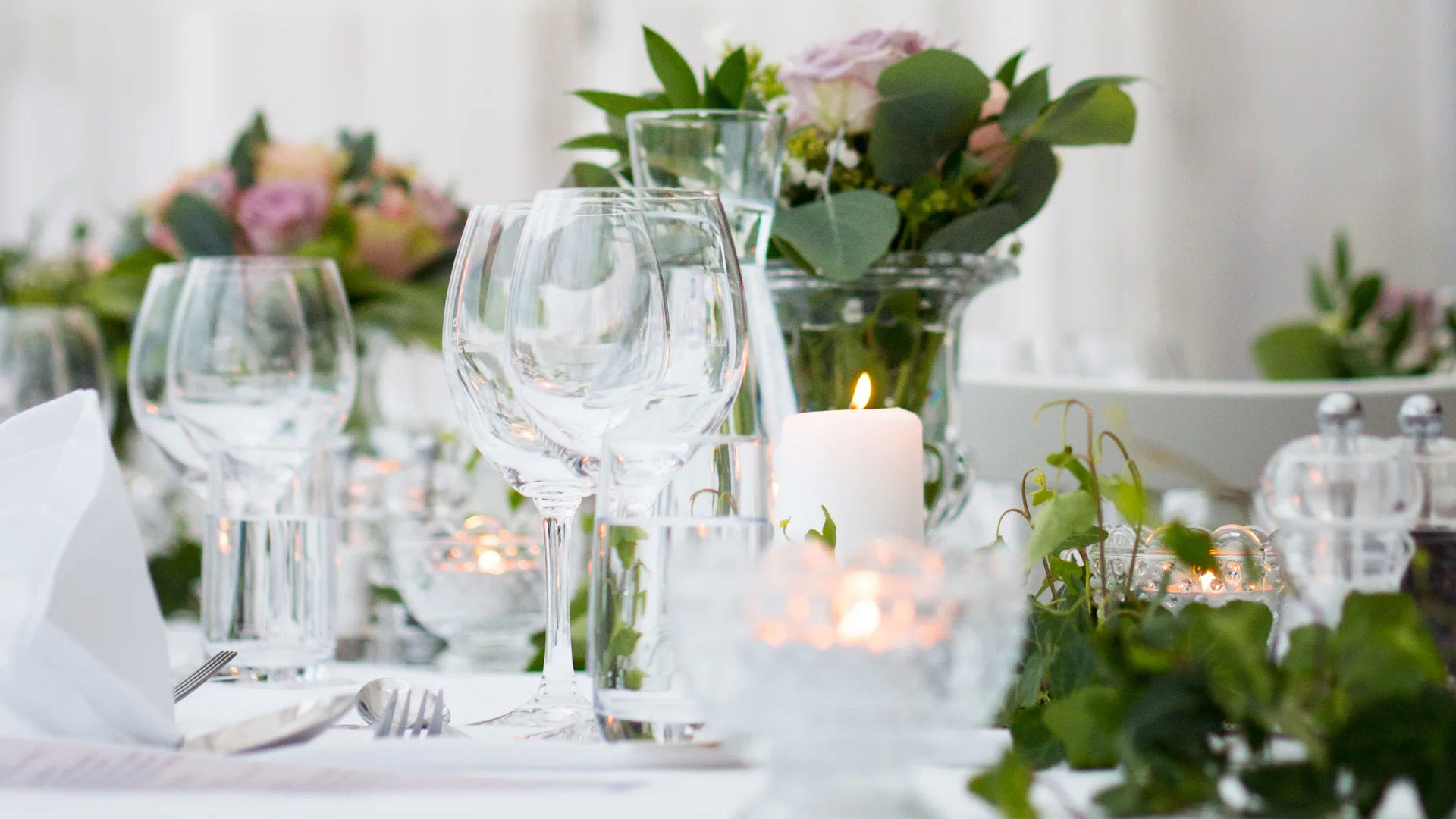 We organize unforgettable events one step away from the Scala dei Turchi 2
