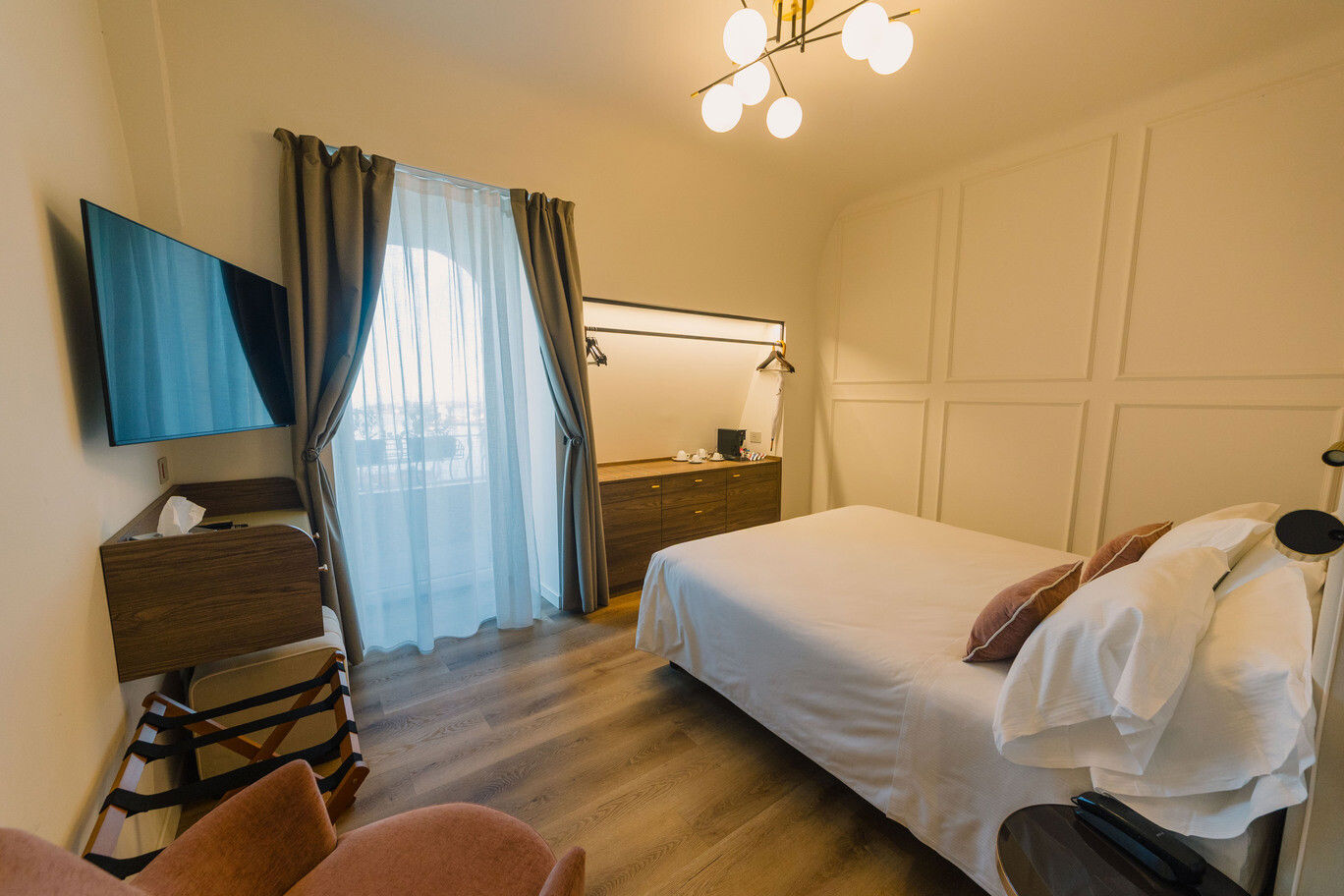 Camere & Suites 8 Camere & Suites 8