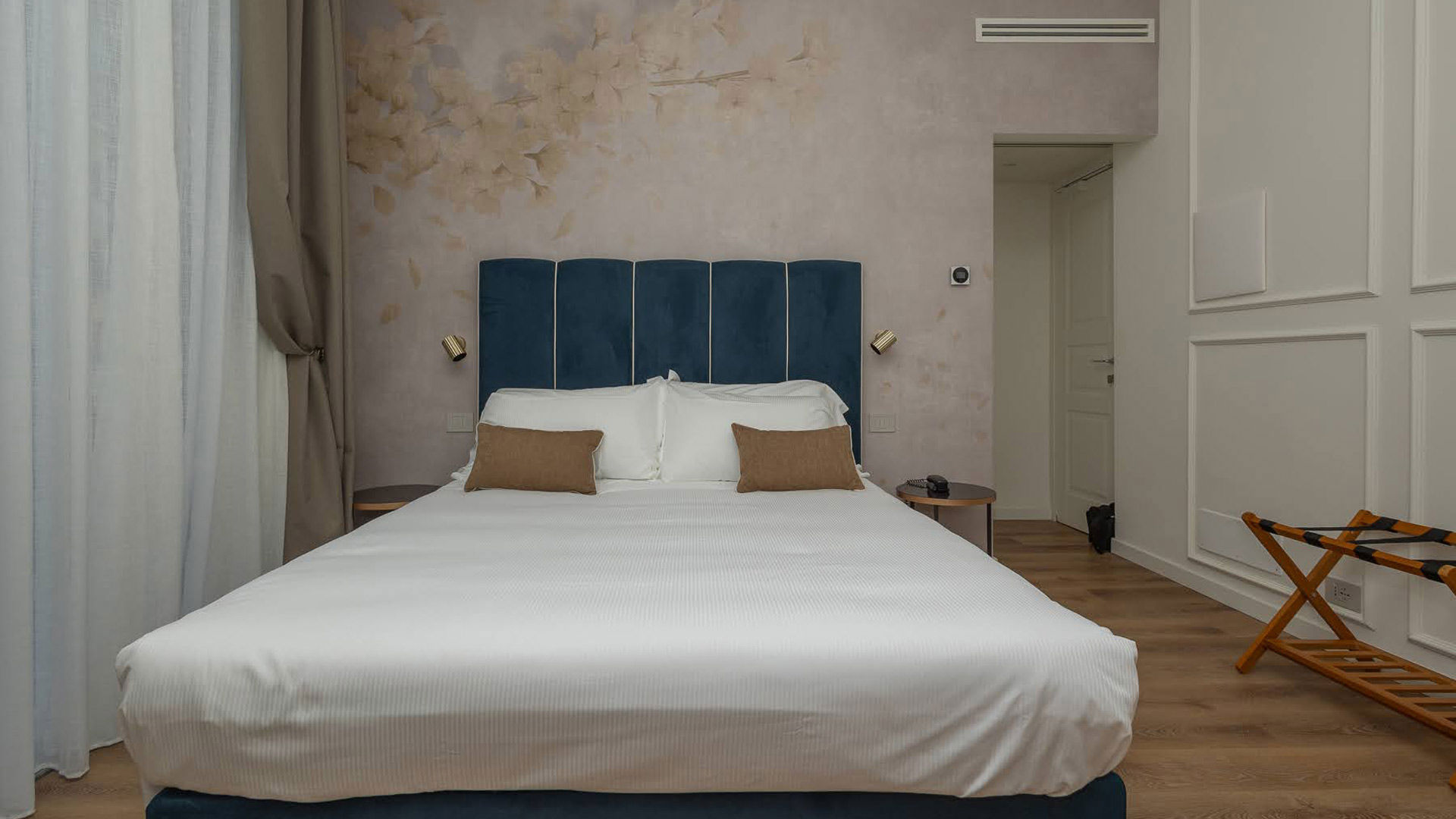 Superior Room with sea view Balcony  1