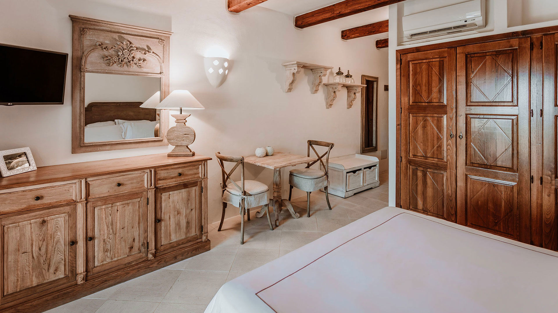 Deluxe con kitchenette 3