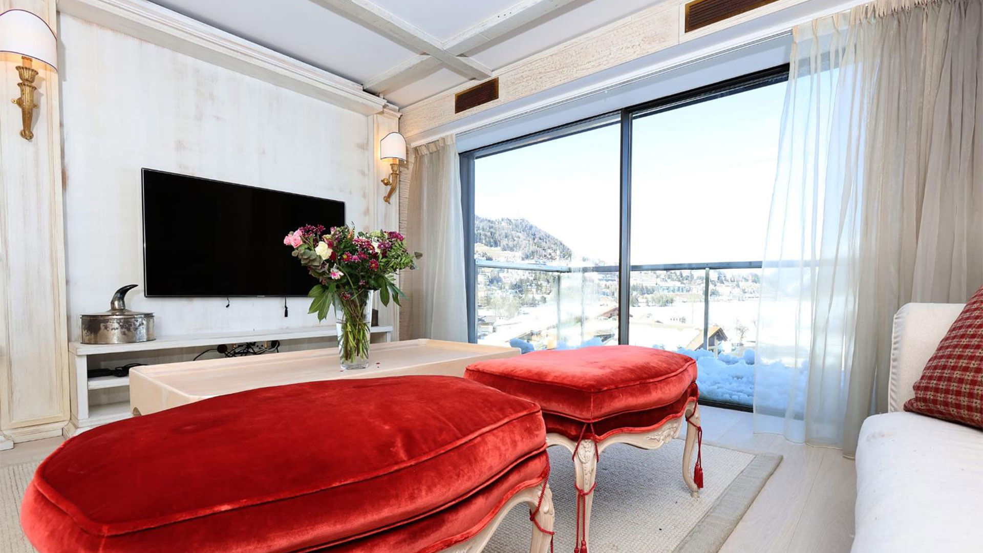 Deluxe Three-Room Apartment Piz Bernina 2