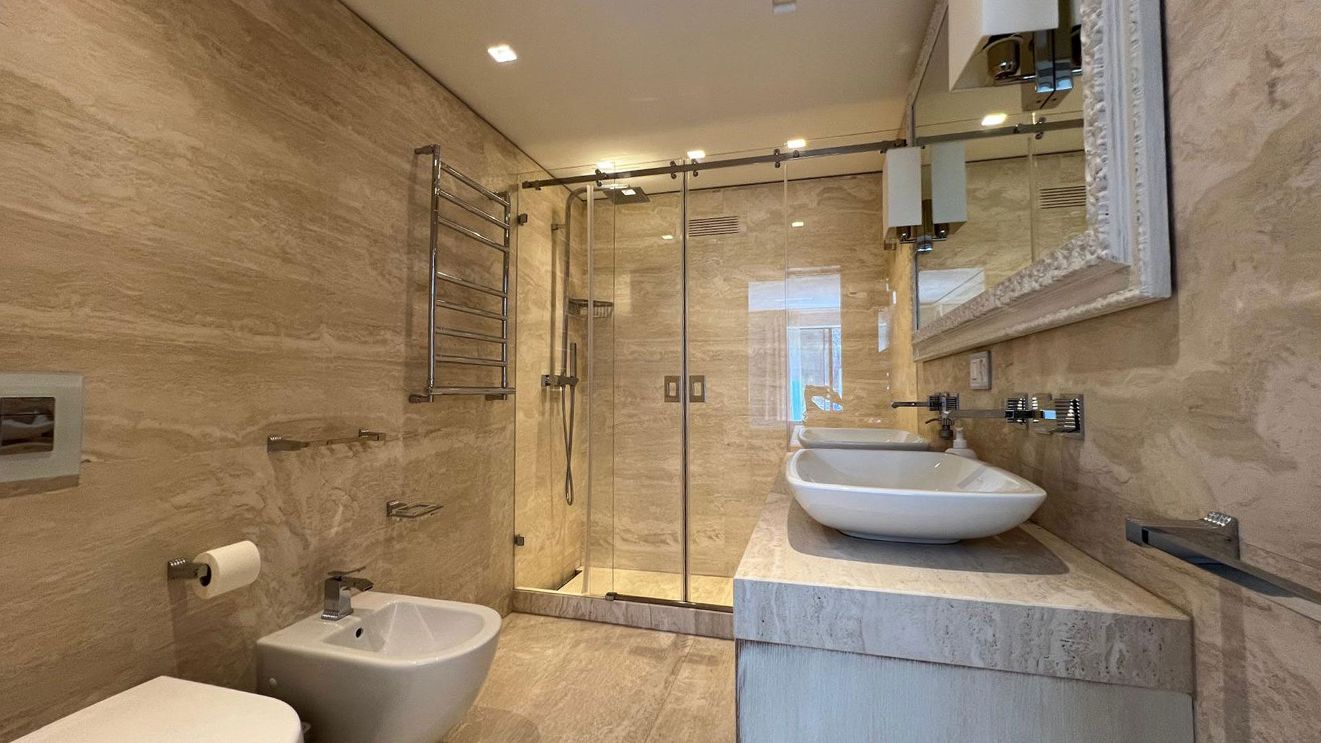 Deluxe Three-Room Apartment Piz Bernina 5