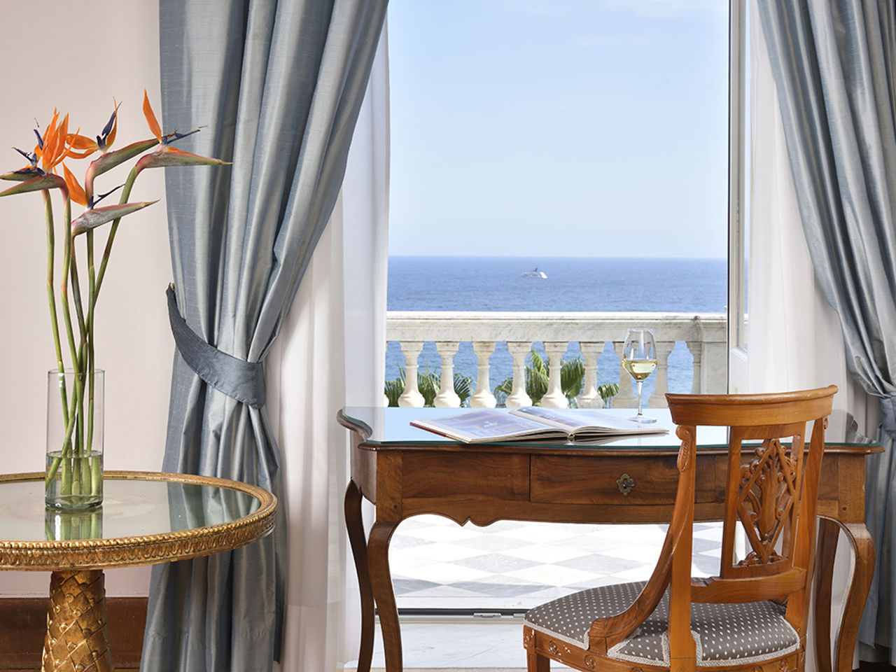 Imperial Blue Suite 5 Imperial Blue Suite 5