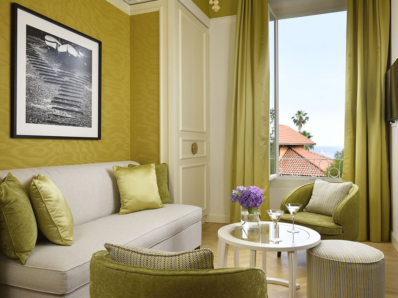 Gallery 42 Gallery 42