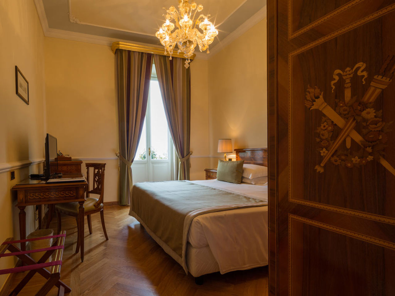 Standard Double Room Sea View 5