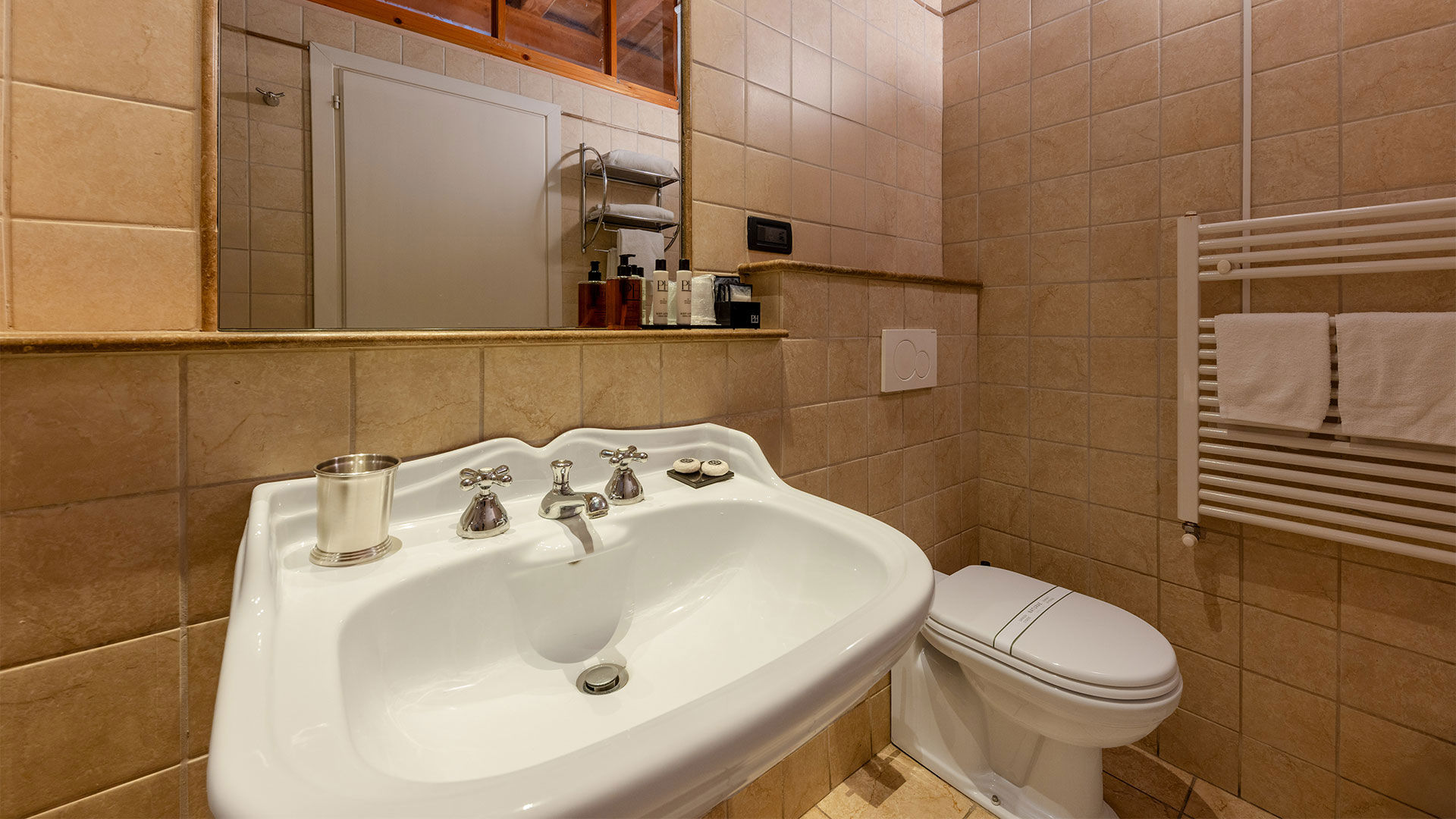 Duomo Luxury Florence - Deluxe Room 14