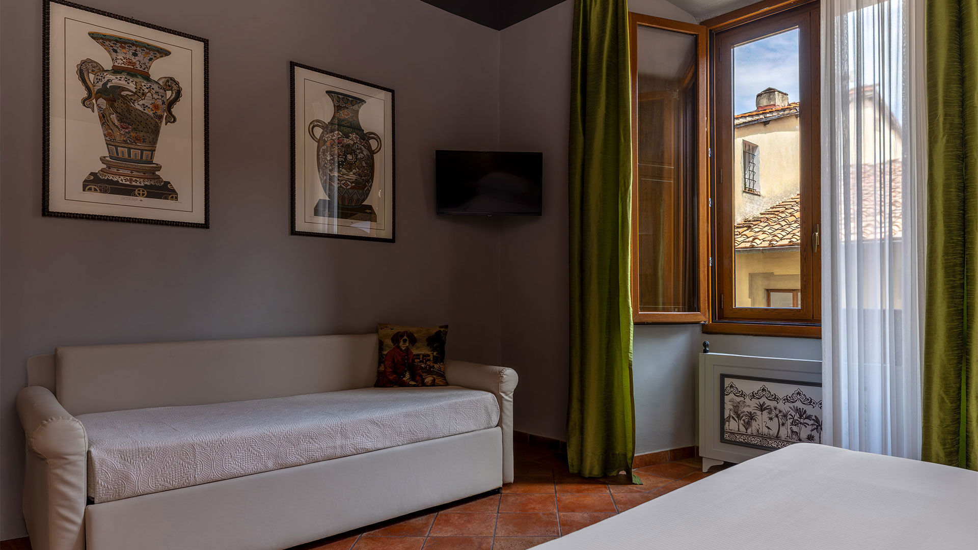 Duomo Luxury Florence - Deluxe Room 9