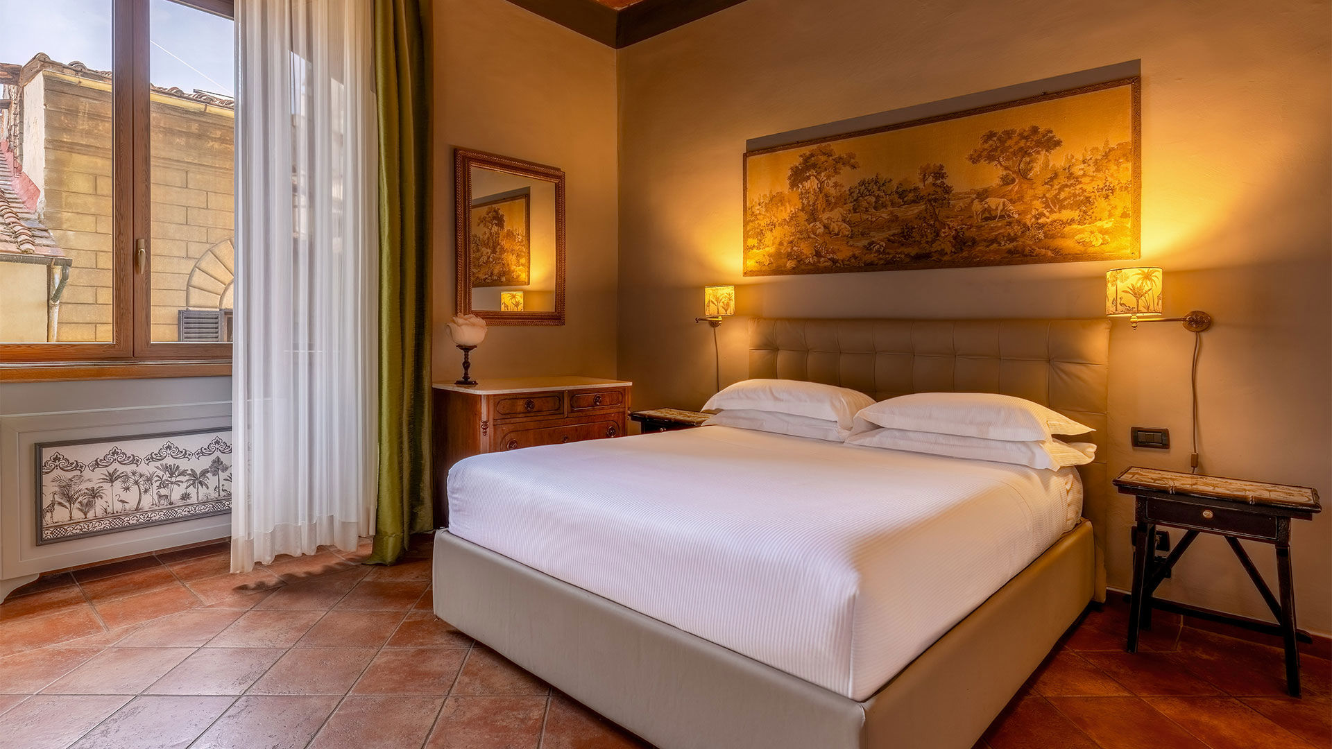 Duomo Luxury Florence - Deluxe Room 12