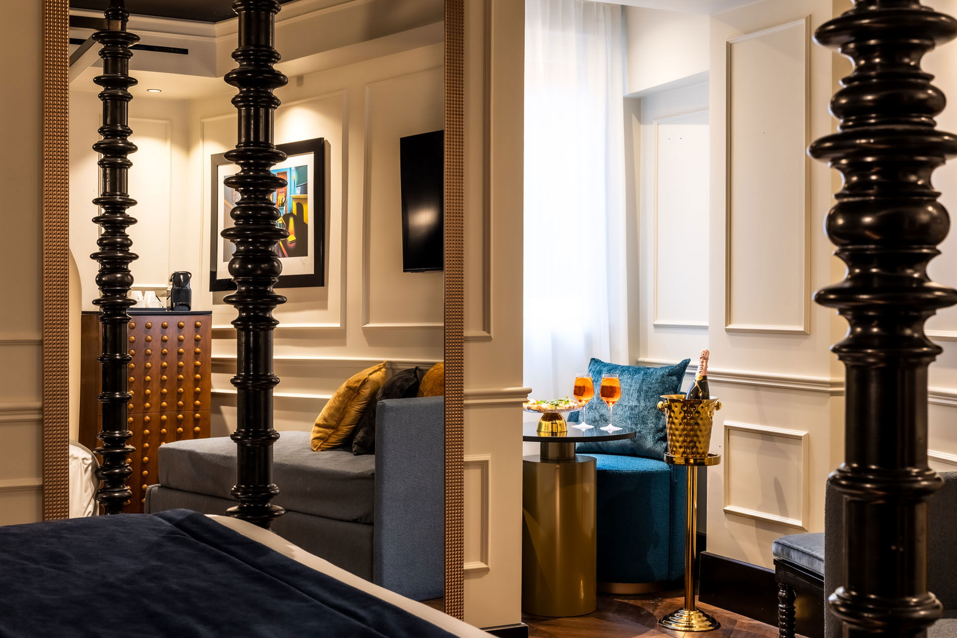 King Deluxe Room 8