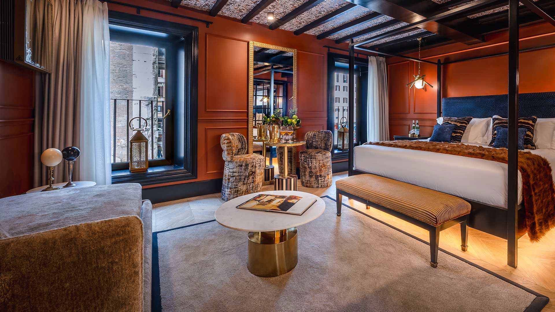 Pantheon Suite 16