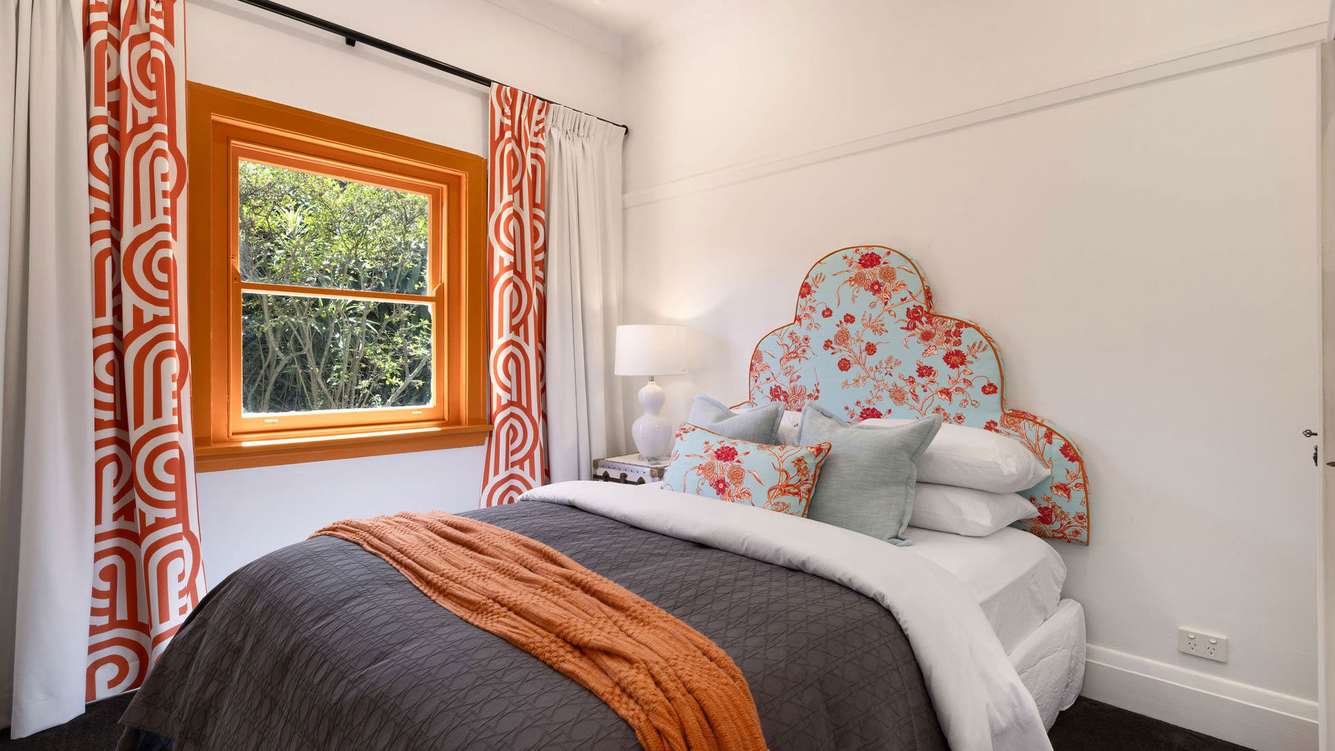 Your Private Residence 2