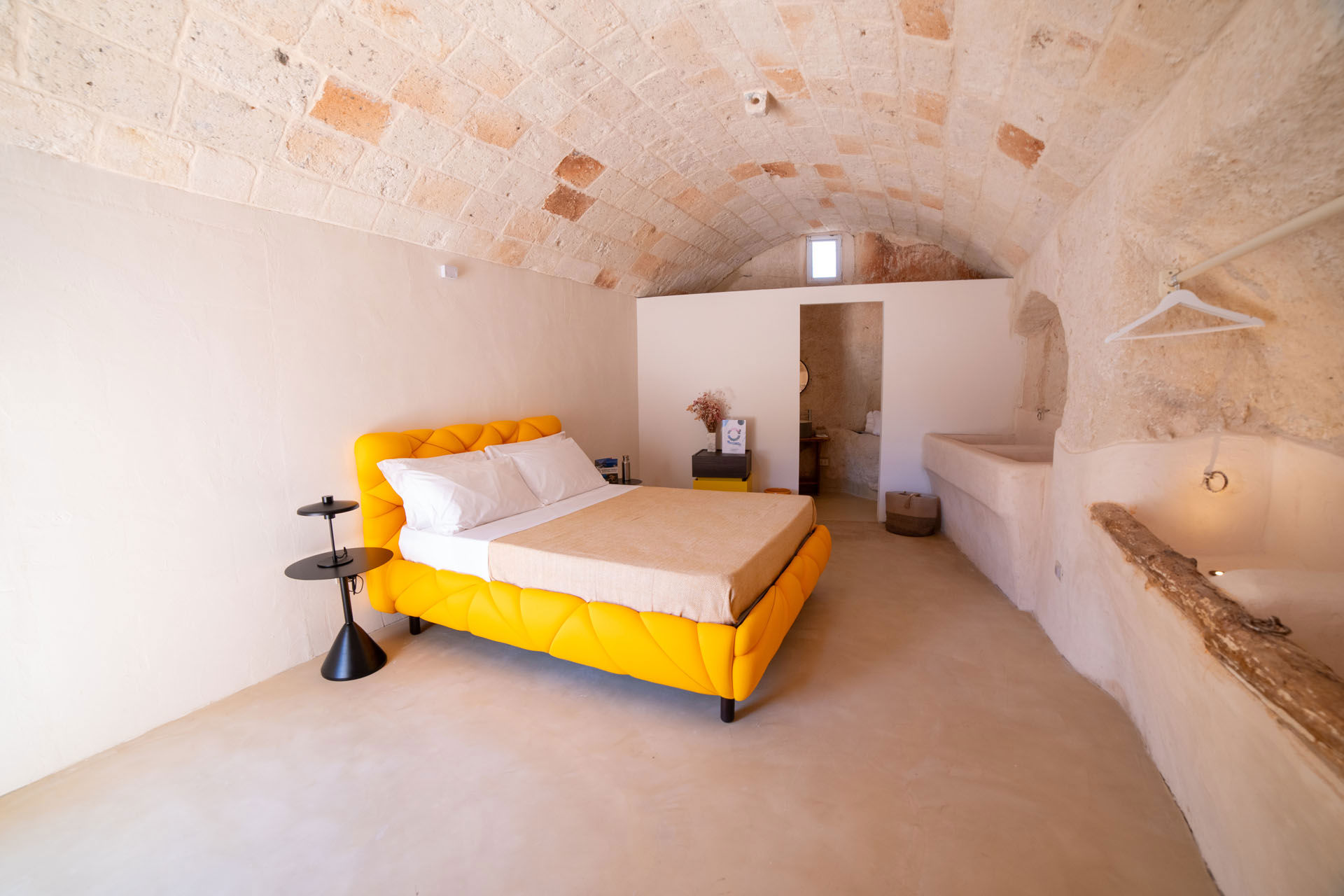 Rooms & Suite 7