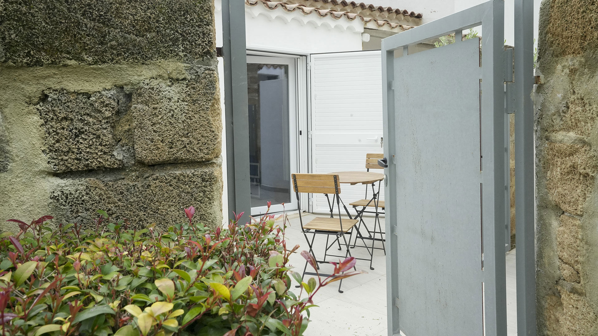 Camera Deluxe Comunicante II 4