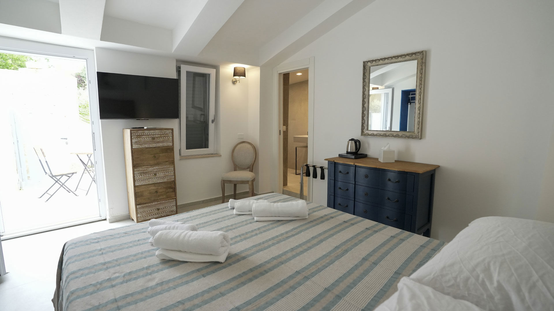 Camera Deluxe Comunicante II 3