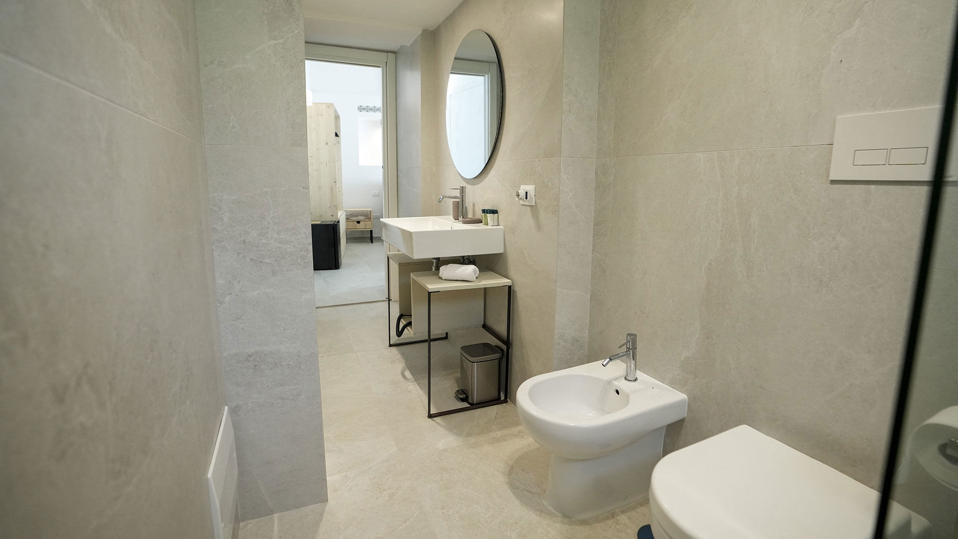 Camera Deluxe Comunicante II 5