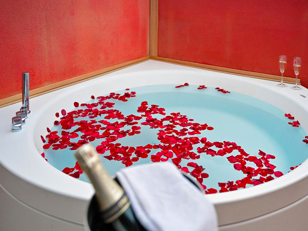 Terrace Suite with outdoor Jacuzzi 21