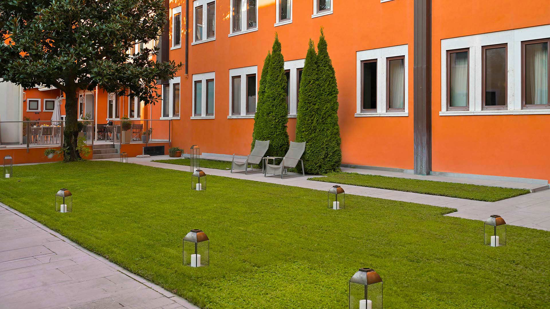 Eco-Friendly Hotel 10