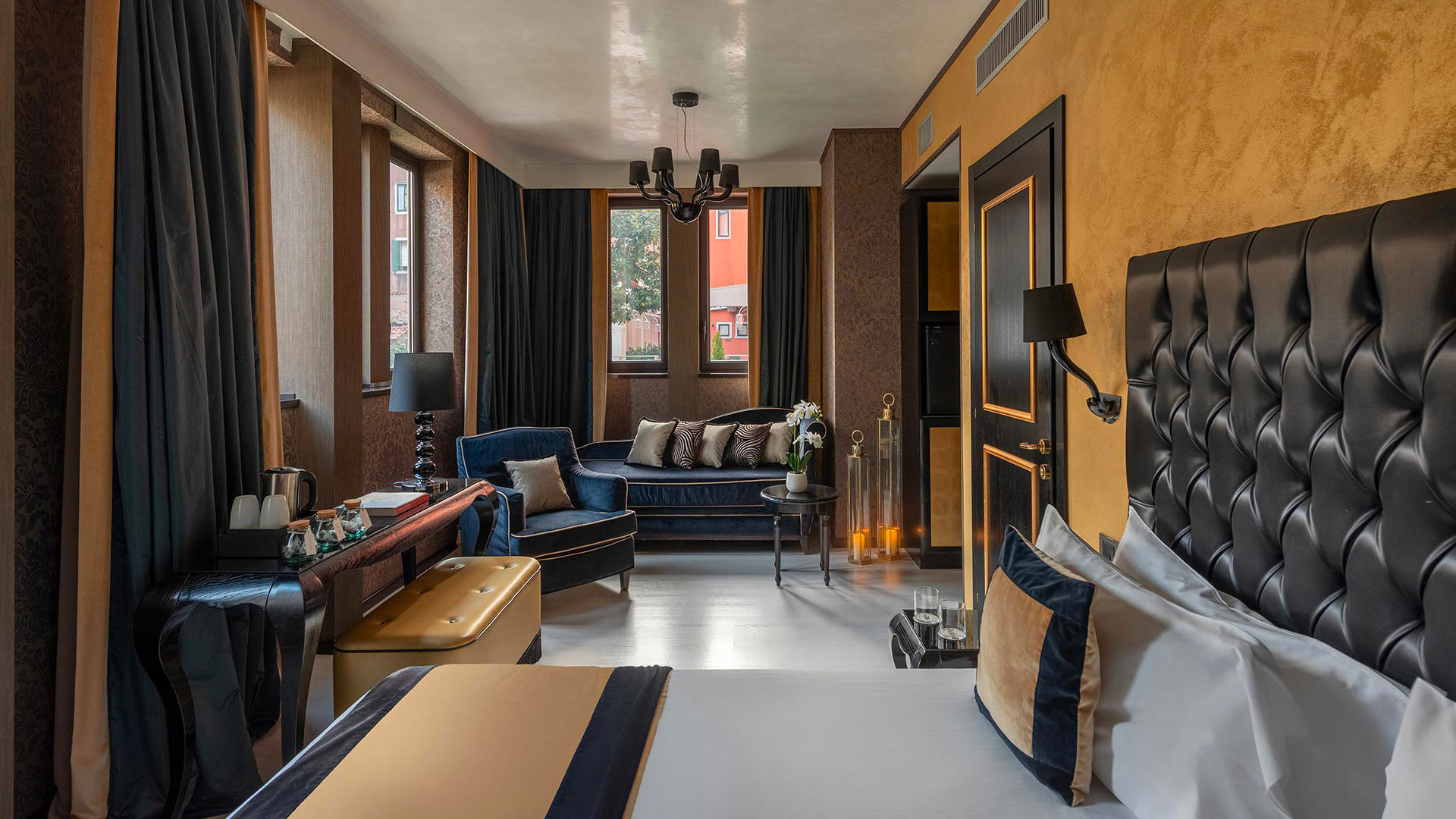 Venice Collection 29