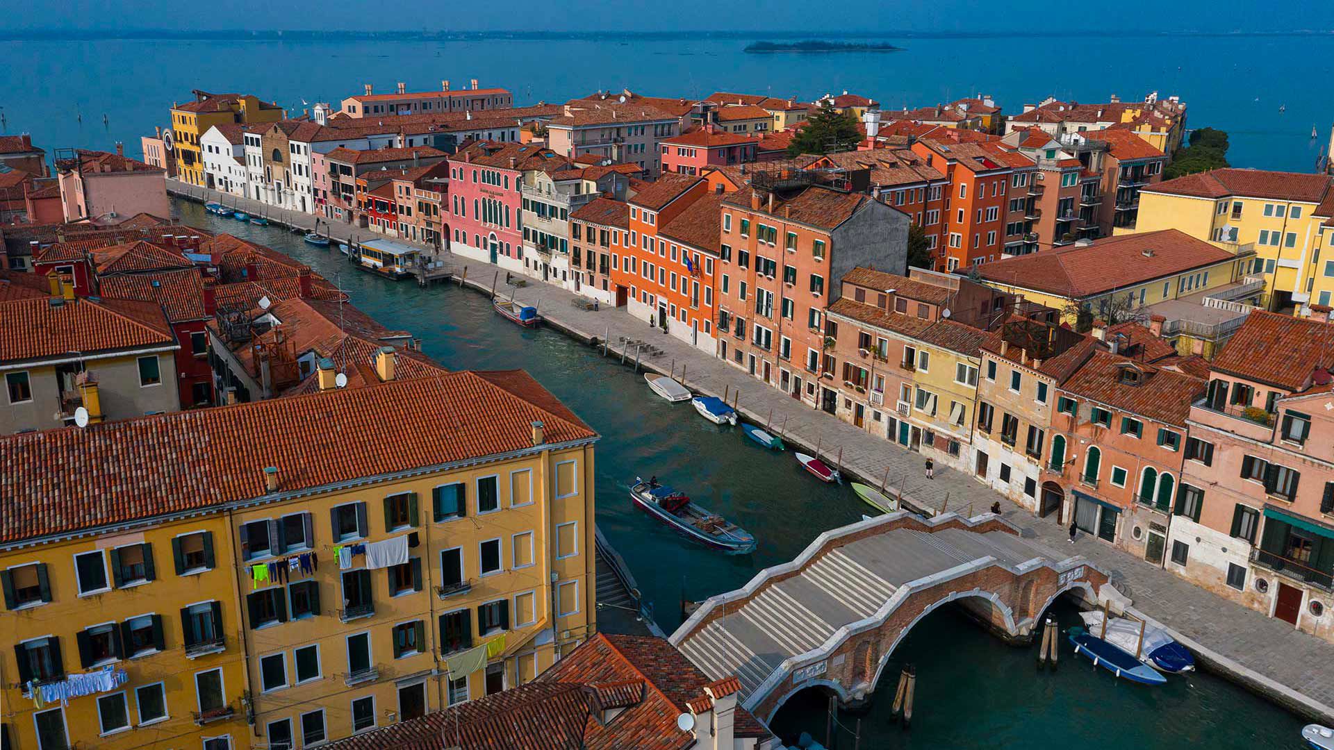 Venice Collection 17