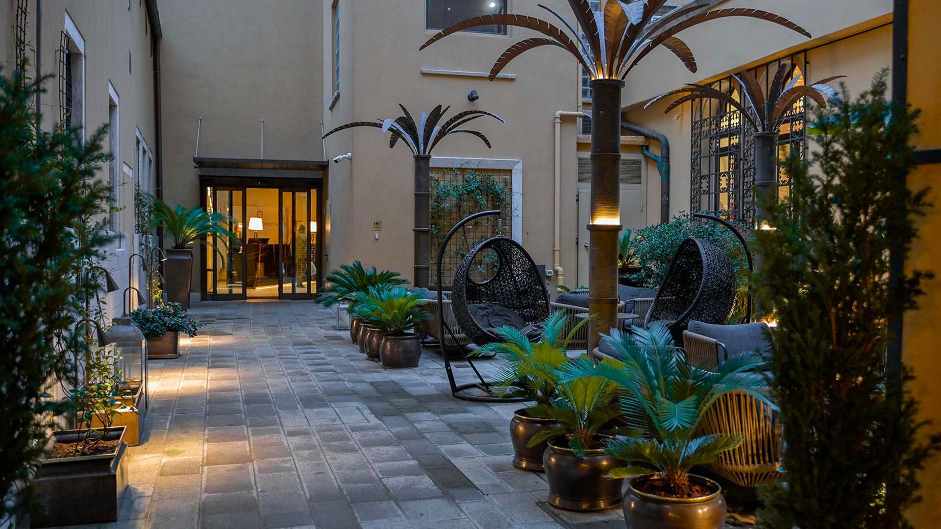 Palazzo Veneziano 16