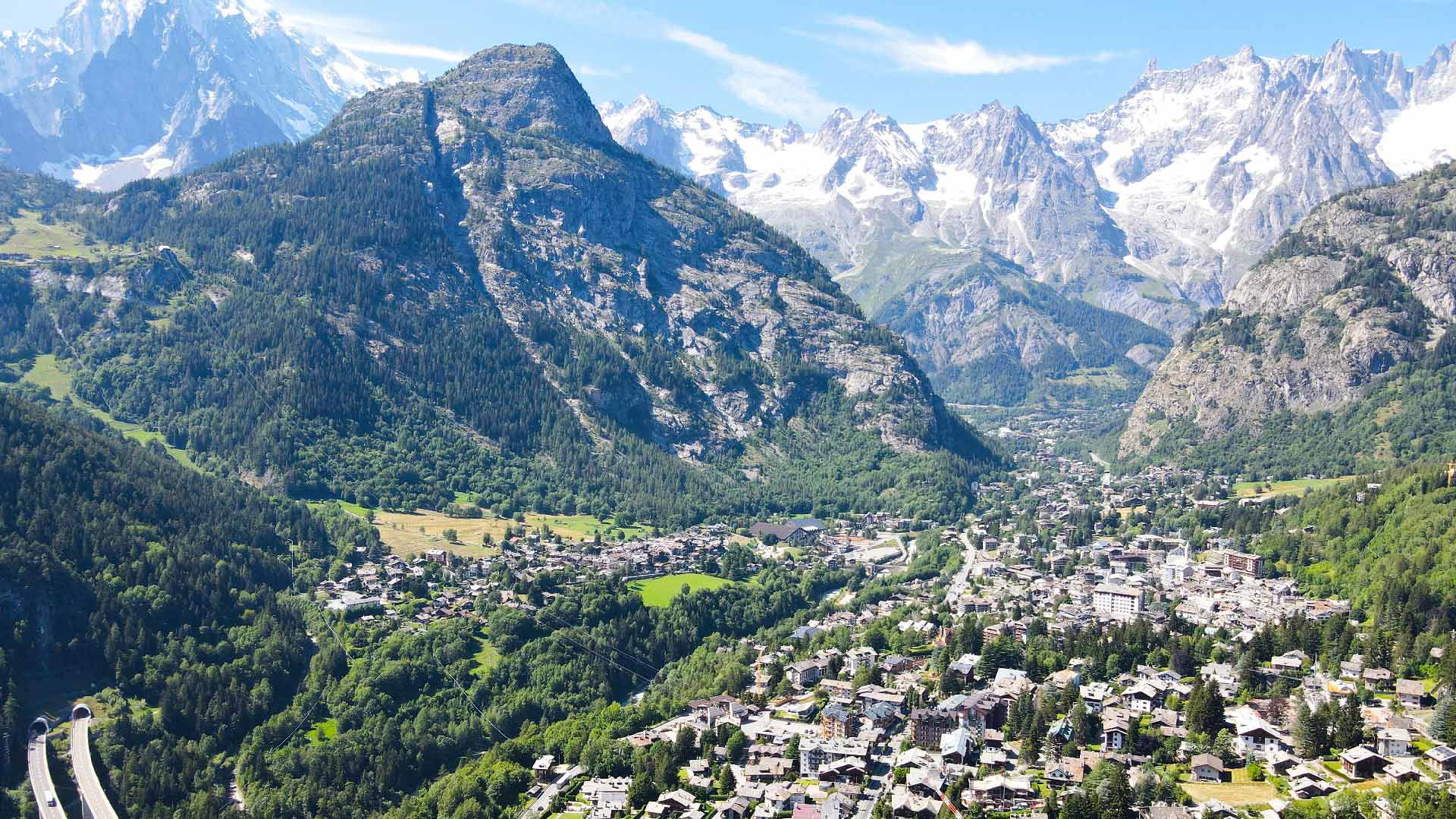 Cosa fare a Courmayeur in estate: il Monte Bianco durante il tuo soggiorno estivo al Grand Hotel Courmayeur & Golf 10