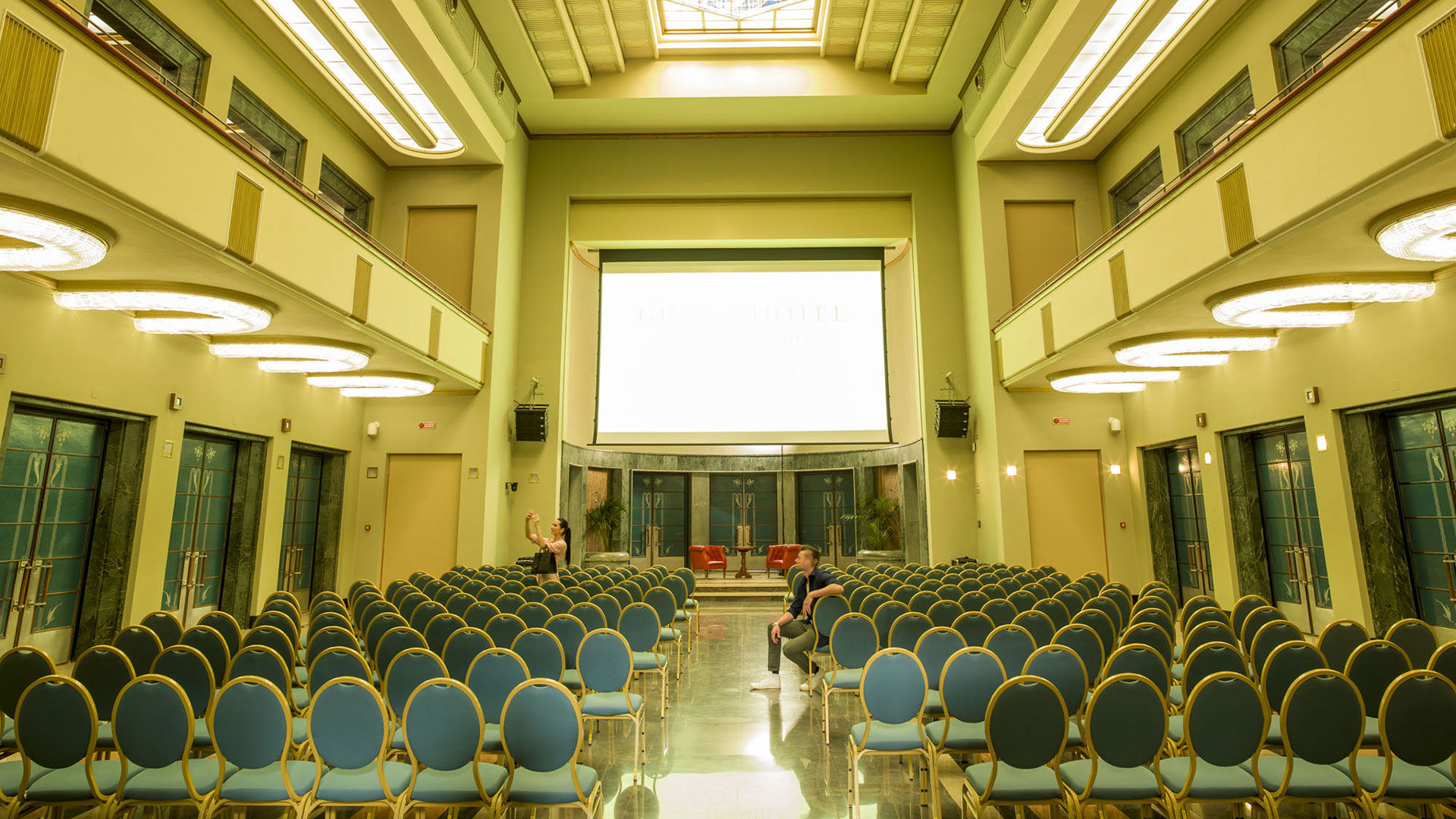 Congressi & Conferenze 9