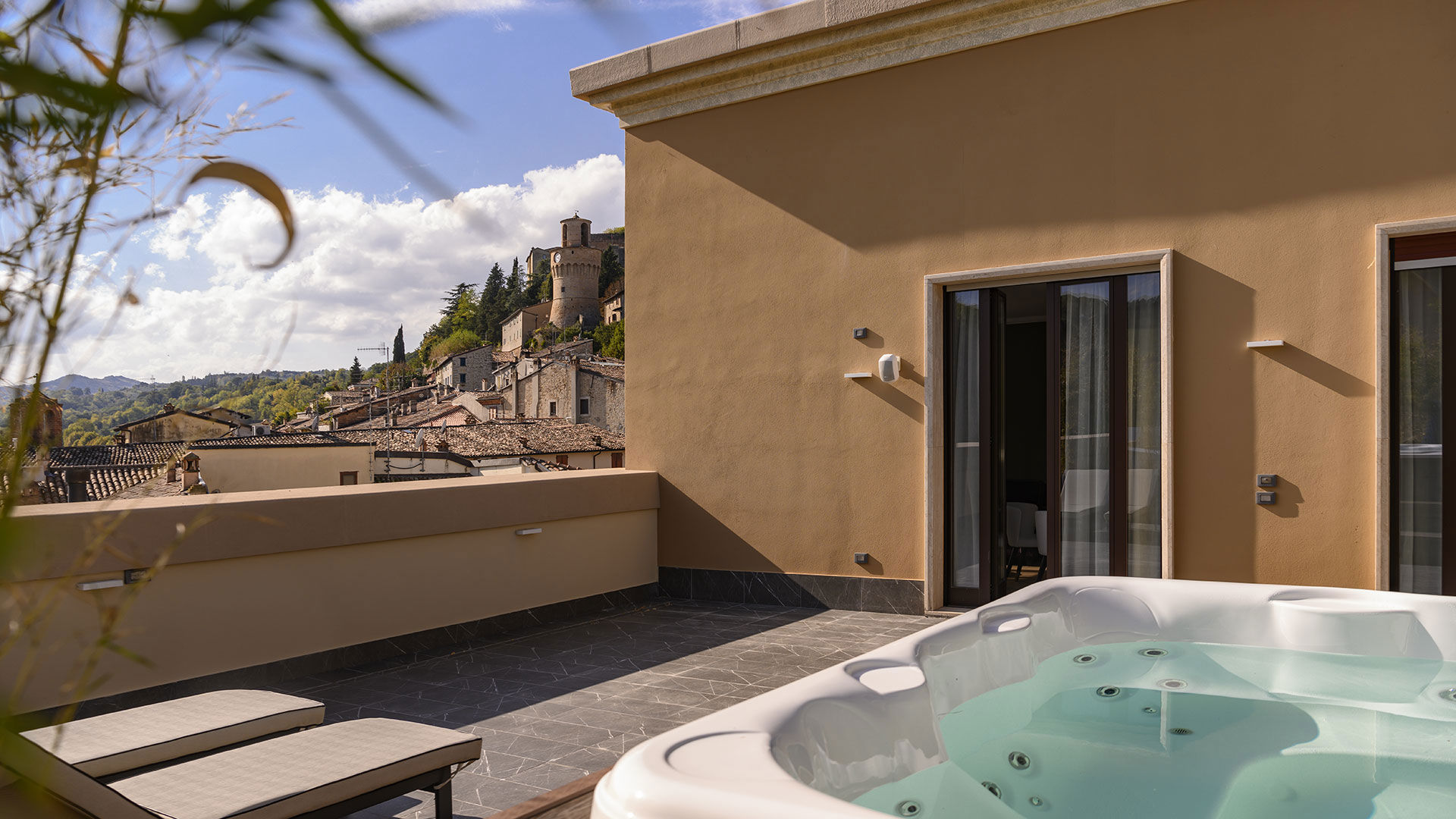 Castello Suite and Savoy Suite 1