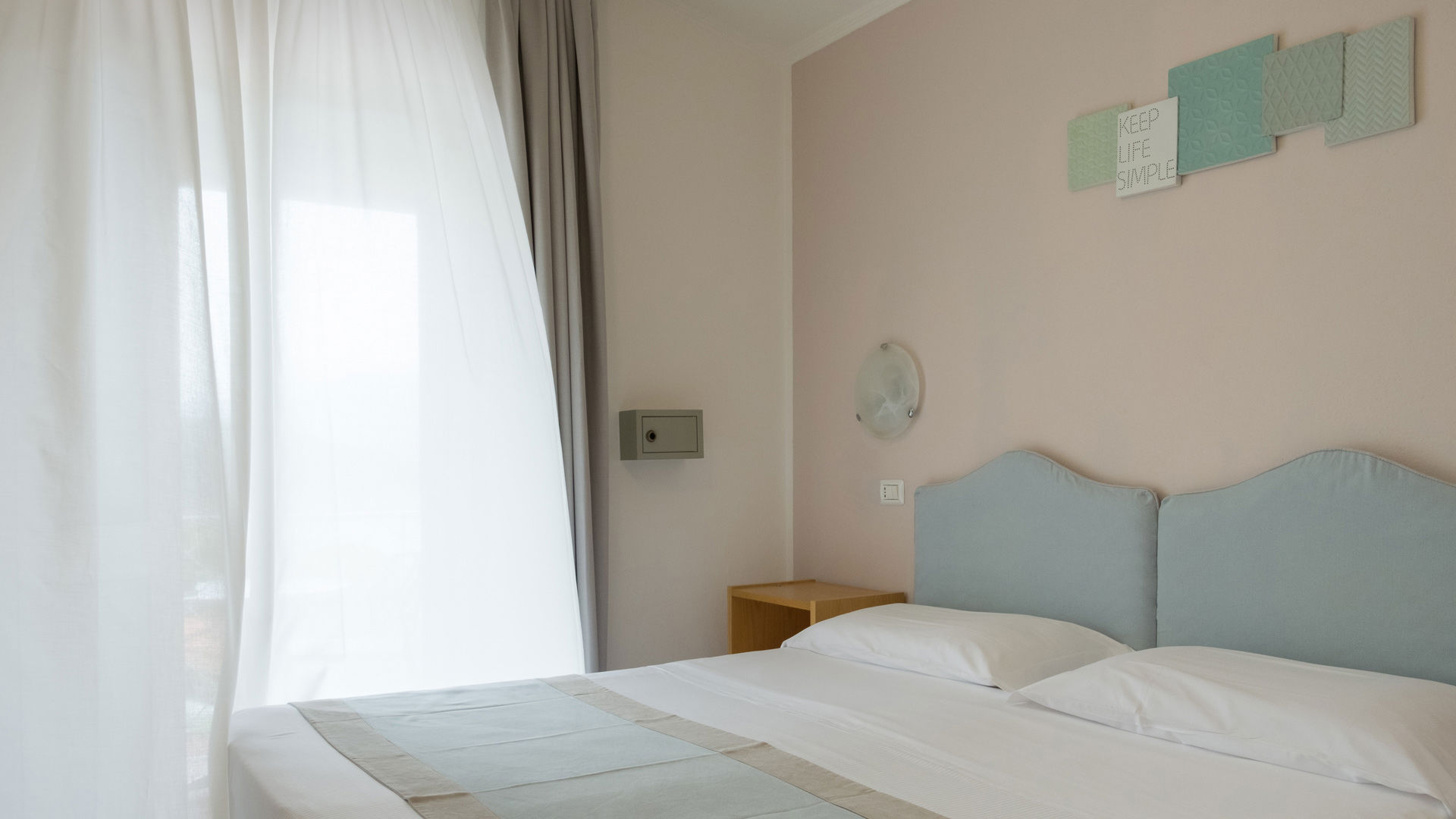 Classic con terrazza vista mare 2