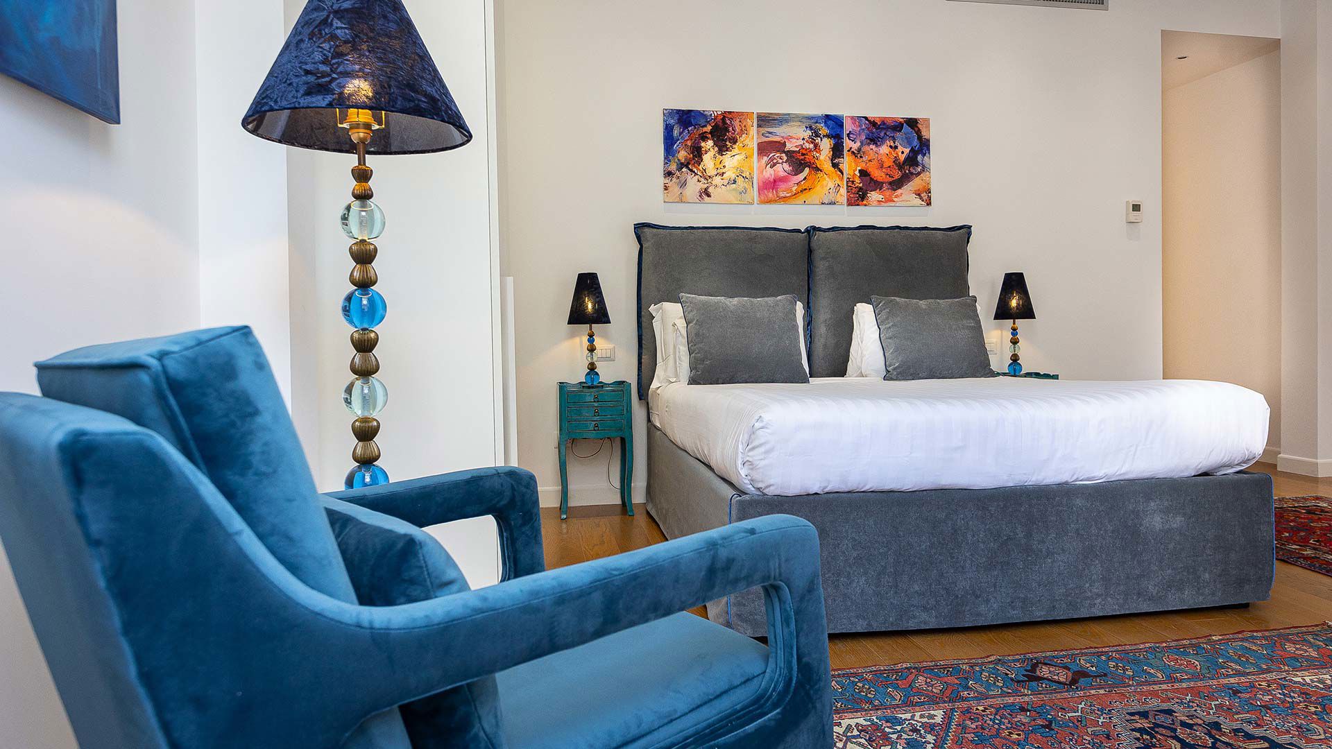 Suite with balcony 5